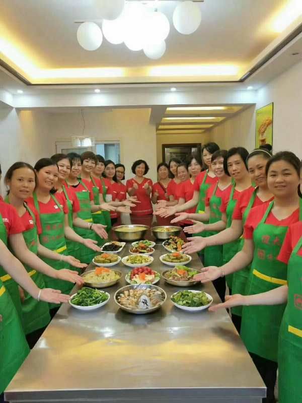 深圳市傻大姐家政,深圳市傻大姐家政电话,深圳周边家政服务电话